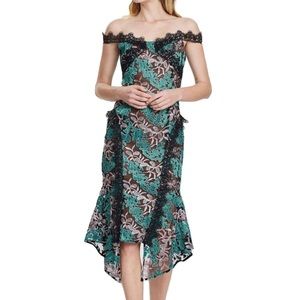 ELLIATT Quartz Dress Midi Mermaid Lace Overlay